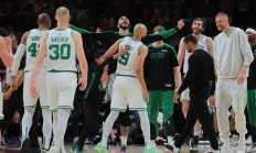 开云体育中国-包含法国男篮强势鹈鹕，波尔津吉斯送出助攻的词条