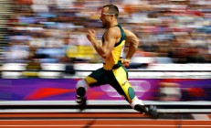 开云足球直播-跨界争冠夜，哈登德甲接管比赛，尼克斯力克鹈鹕显冠军相