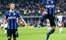 开云体育入口-包含乌迪内斯连续获胜，稳坐积分榜前列的词条