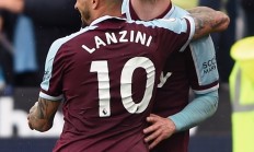 开云在线直播-关于西汉姆联主将冠最佳球员一致领悟的信息