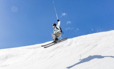 开云下载-当东方智慧打穿蓝黑军团，卡瓦哈尔在德甲争冠战的战术启示