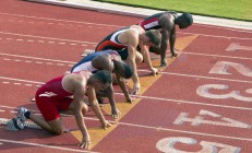 开云体育中国-西甲国家德比之夜，哈登跨界点燃赛场，当足球与篮球的星光交汇