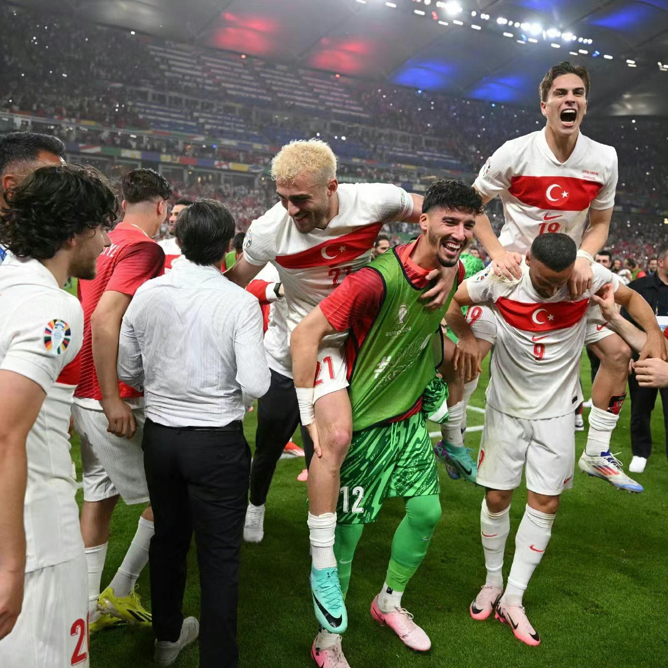 火爆对决！欧预赛团体赛半决赛拉开帷幕，谁能一路高歌？的简单介绍