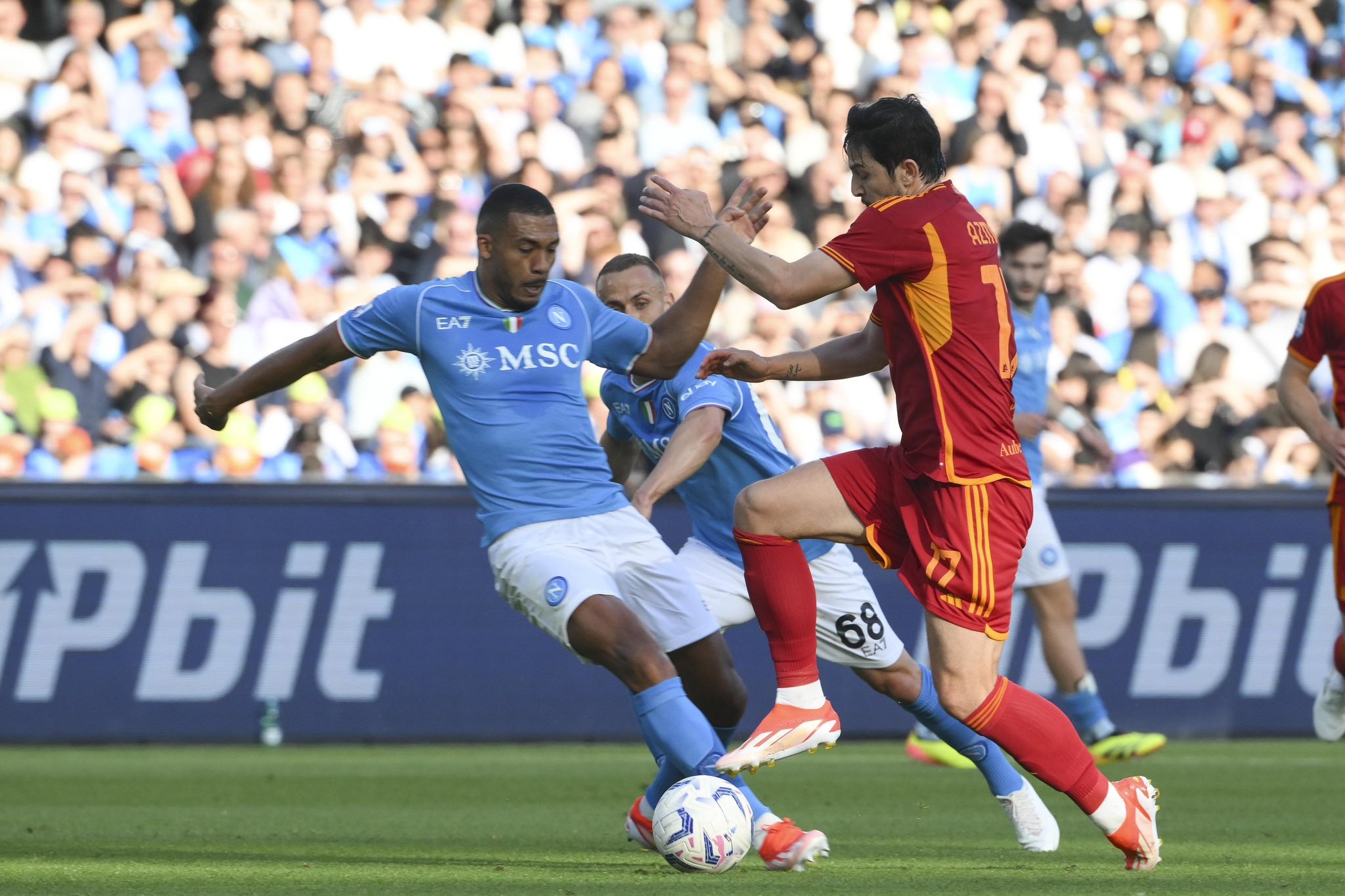 包含意大利联赛精彩临场呈现,瞬间感动球迷的词条 包含意大利联赛精彩临场呈现,瞬间感动球迷的词条