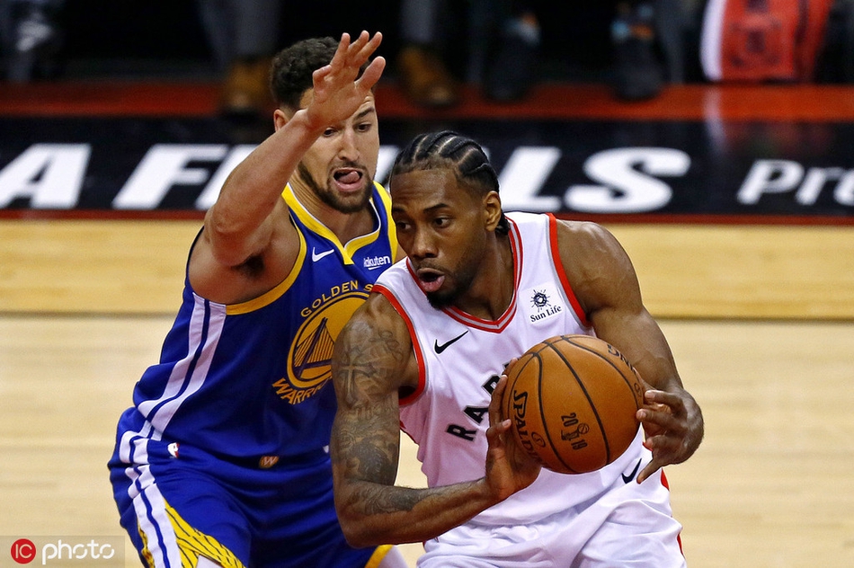 包含猛龙全队发挥出色，主场击败对手补强排名的词条