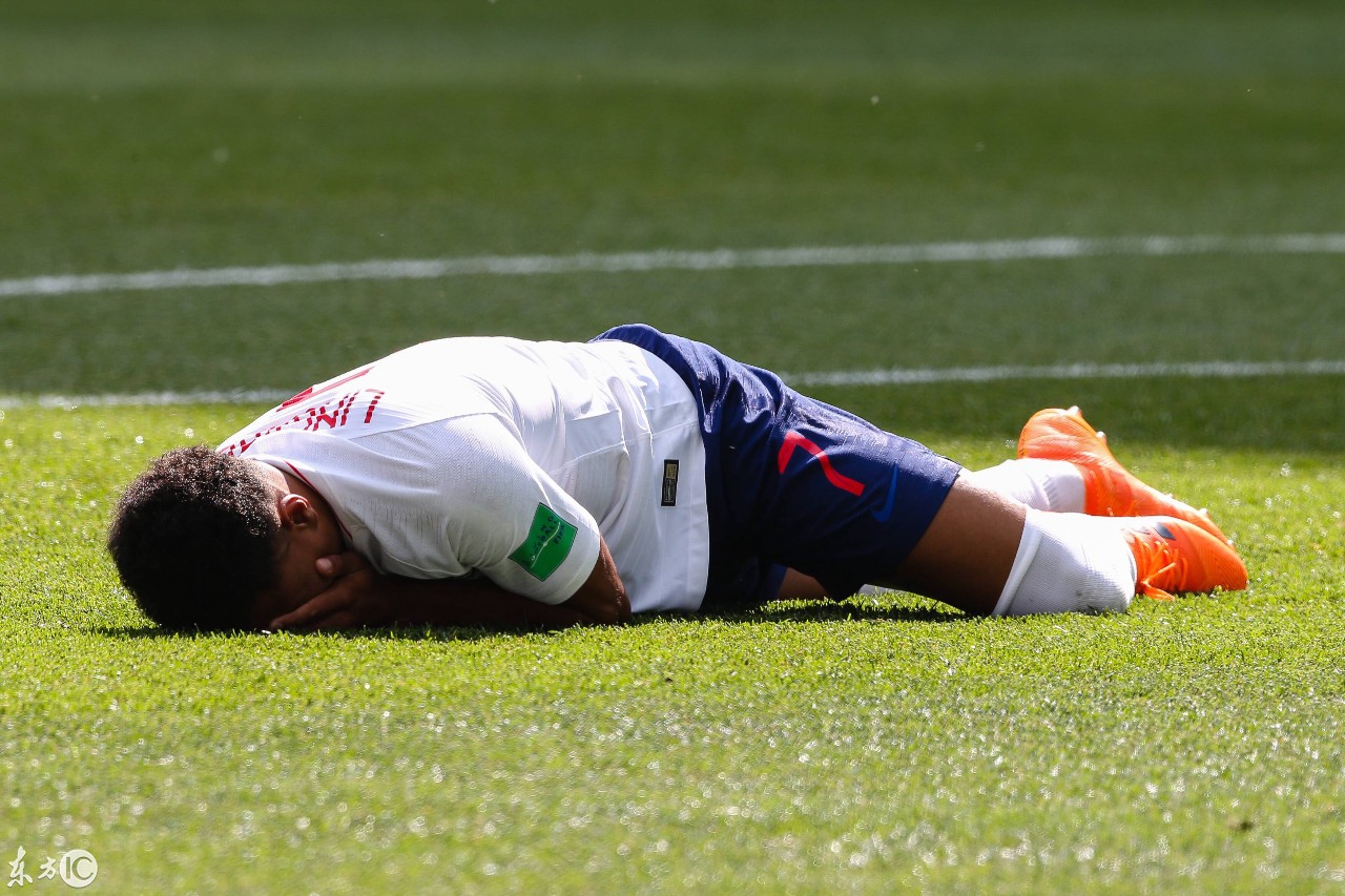 巴拿马选手在比赛中找到机会取得胜利登顶的简单介绍