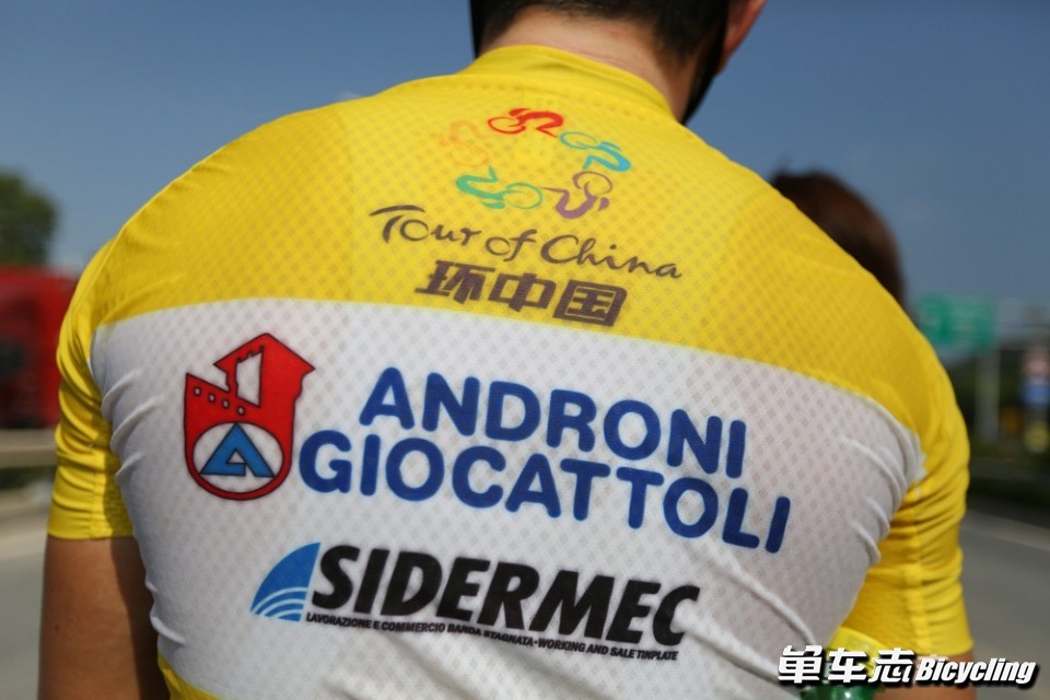 瓦朗谢纳连胜收官，球队信心满满迎接新赛季的简单介绍