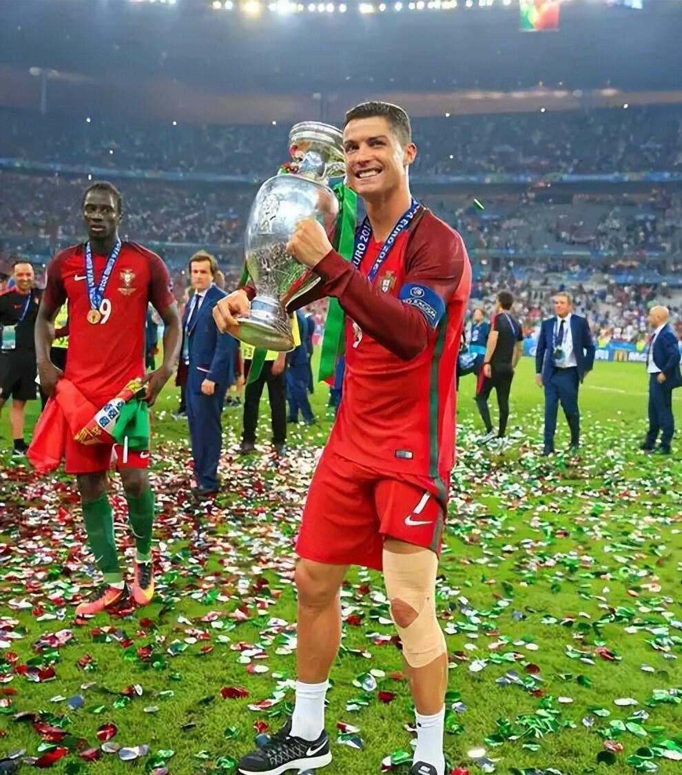 关于韩国爆冷瑞士，C罗关键制胜的信息