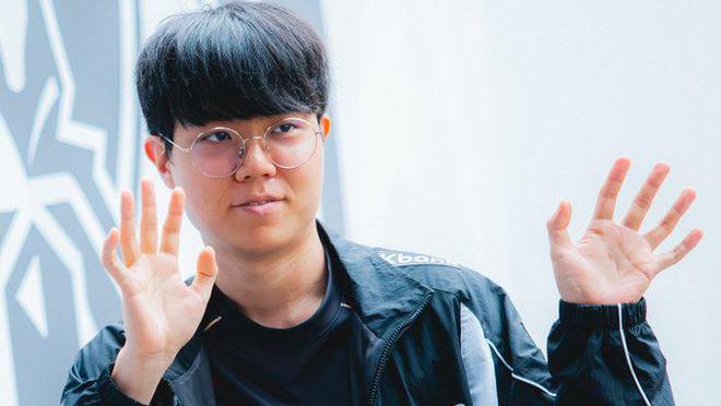 关于FLY逆转G2，Flandre一己之力扛起全队的信息