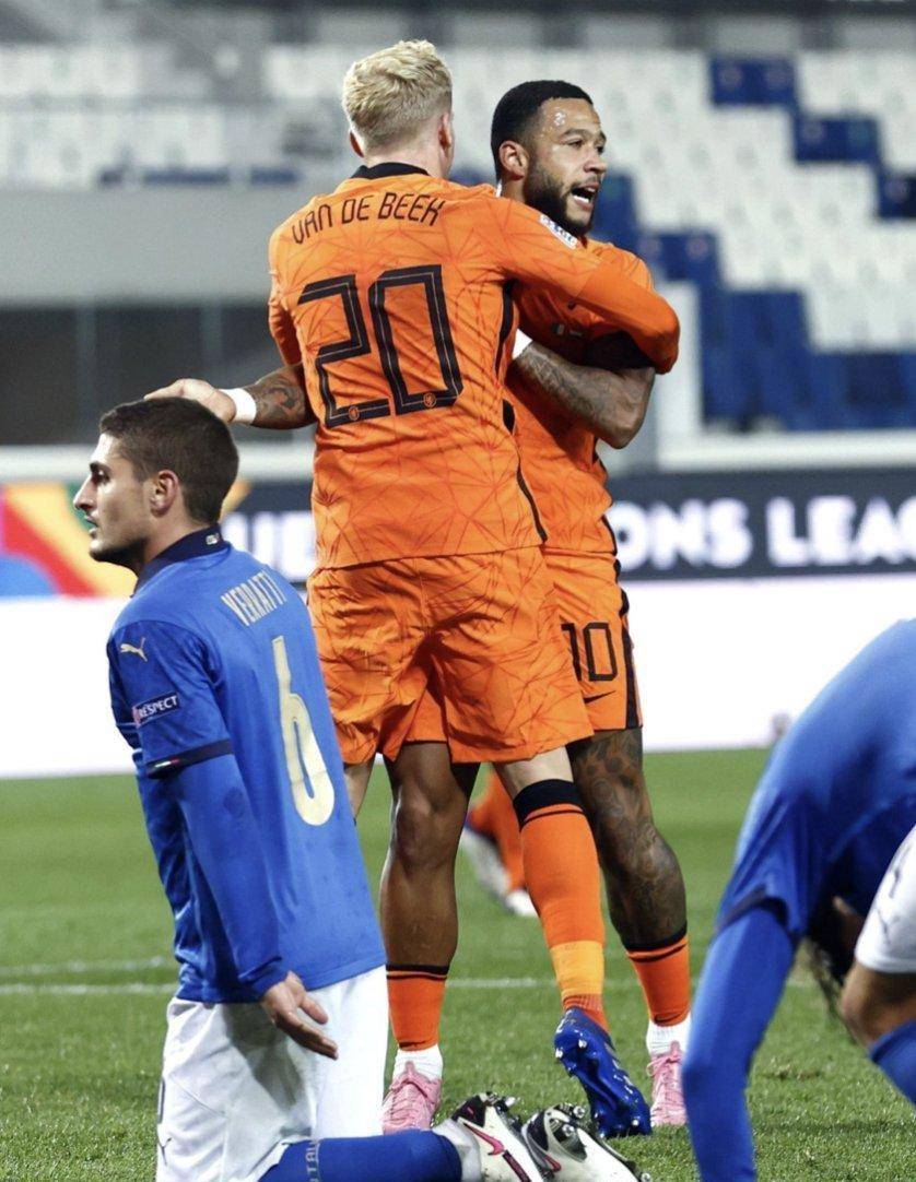 关于英格兰羽毛球队强势法国羽毛球队，马琳三分雨点燃全场的信息