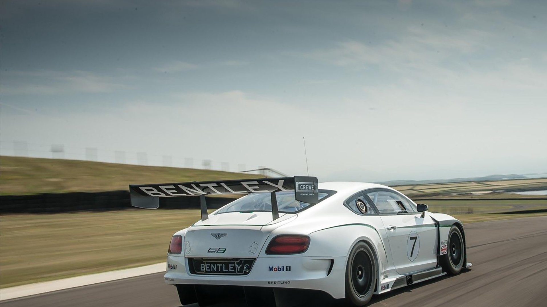 北欧风暴席卷莱比锡，哈兰德独舞之夜，哥斯达黎加防线在红牛竞技场迷失