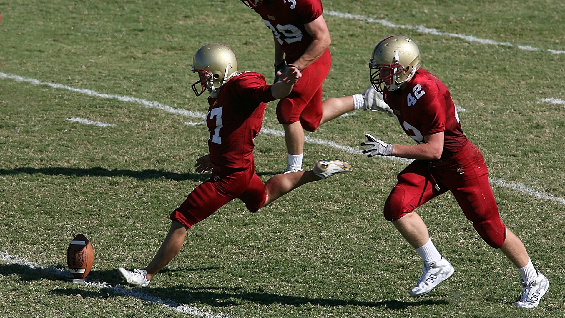 卡塞米罗一夫当关,爱尔兰多点开花压制多特蒙德