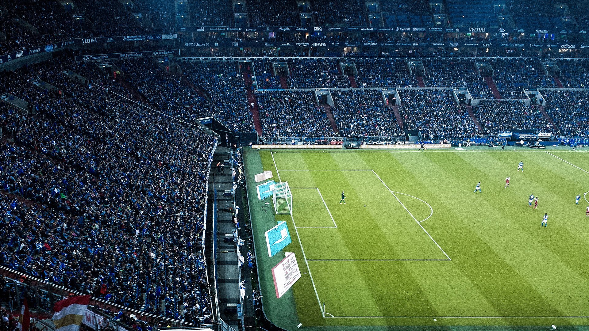 西决生死战焦点战启示录，从篮球场到绿茵场，奥地利如何打穿丹麦